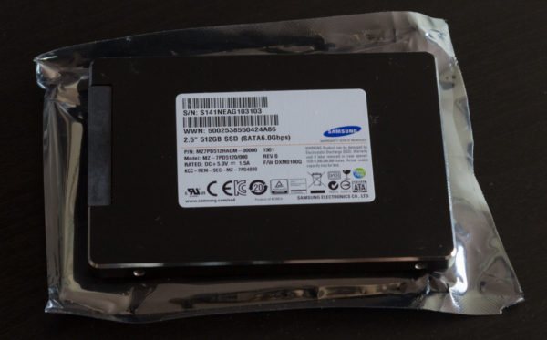 Упаковка SSD Samsung OEM