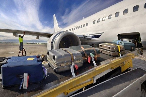 Loading luggage on the plane
